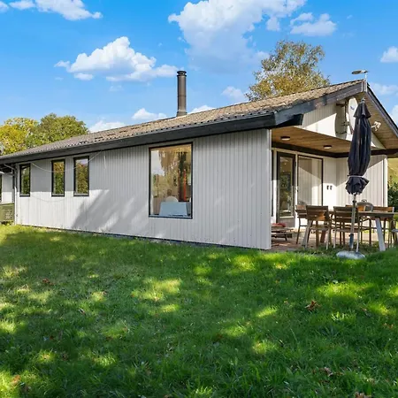 Hébergement de vacances Kalle - 400m From The Sea By Interhome Hårby