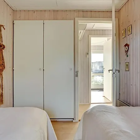 Kalle - 400m From The Sea By Interhome Feriehus